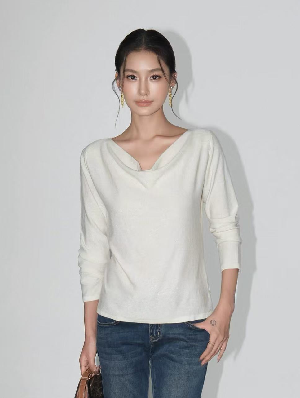 off shoulder long sleeve knitted sweater off shoulder long sleeve knitted sweater