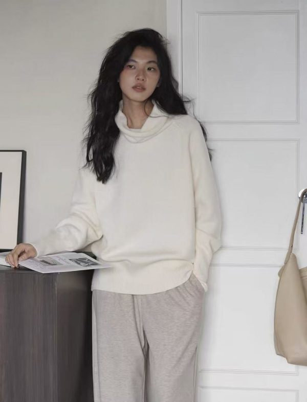 turtleneck loose fit sweater
