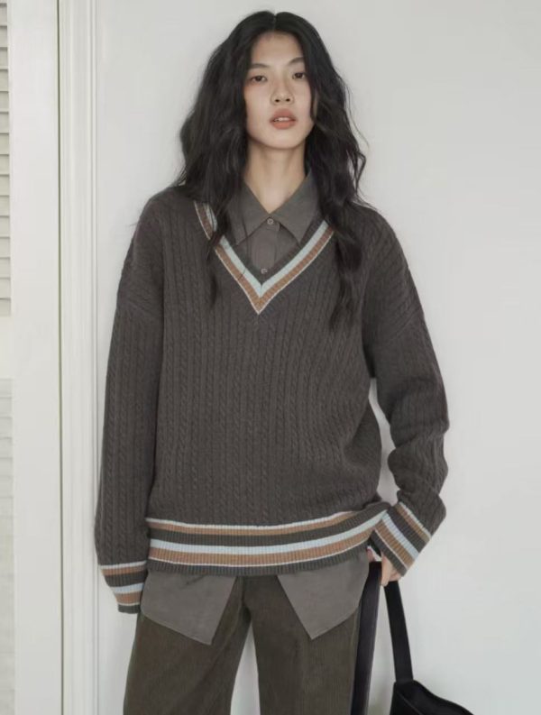 v neck knitted sweater