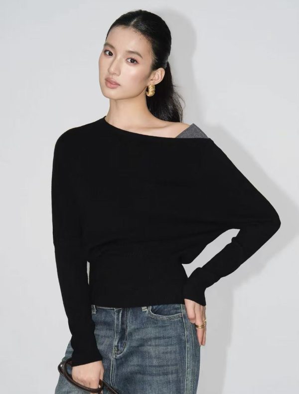 slanted shoulder contrasting splicing pullover knit sweater
