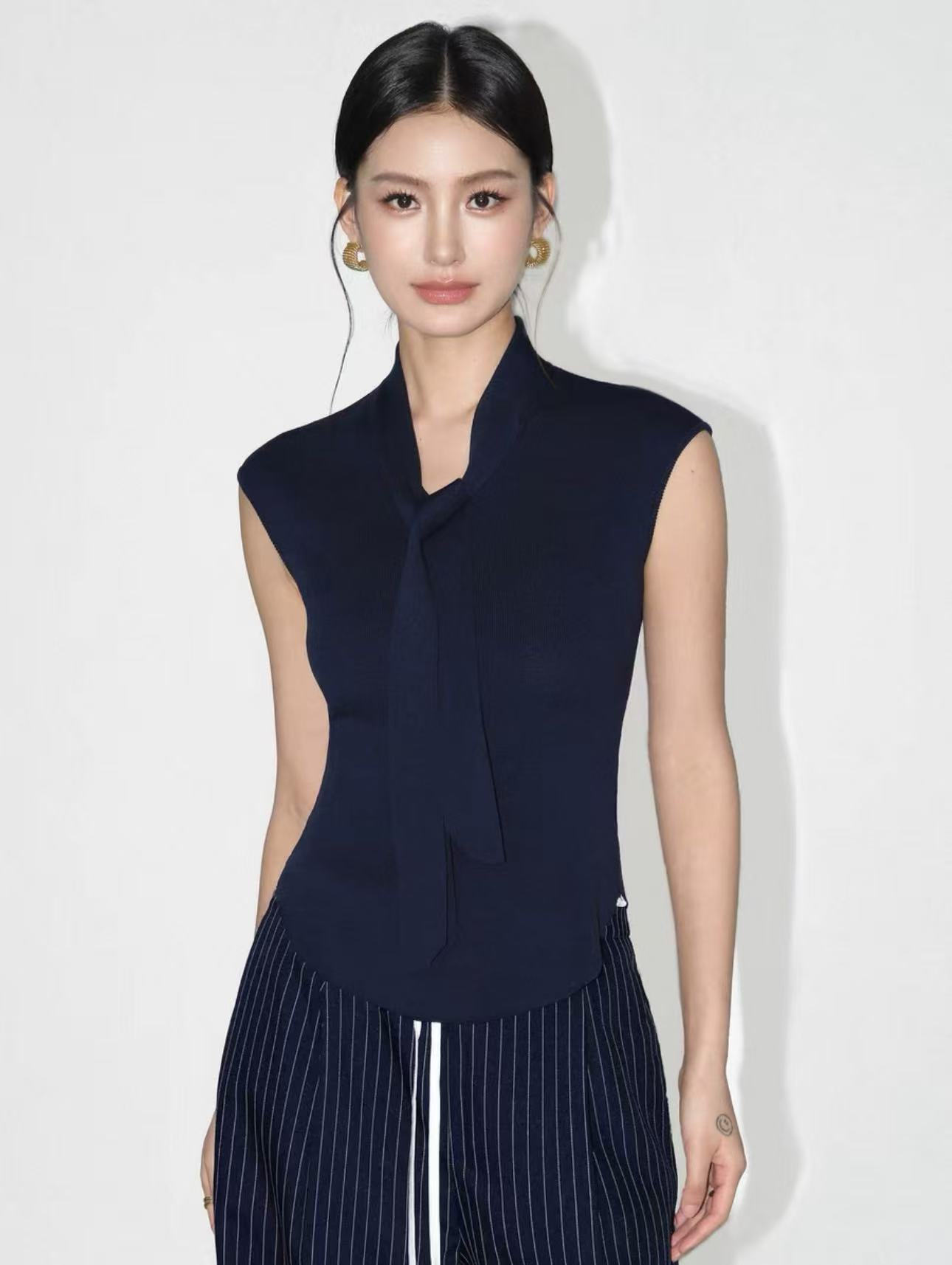 Sleeveless knitted vest - 图片 2